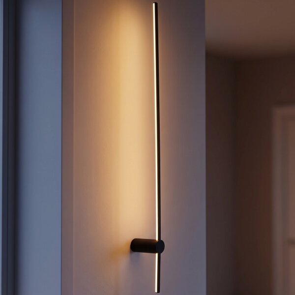 LED Wandlampe Schwarz H: 120 cm 3000 K 540 lm Aluminium flach