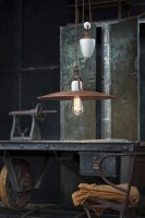 Lampe à suspendre métal ajustable...