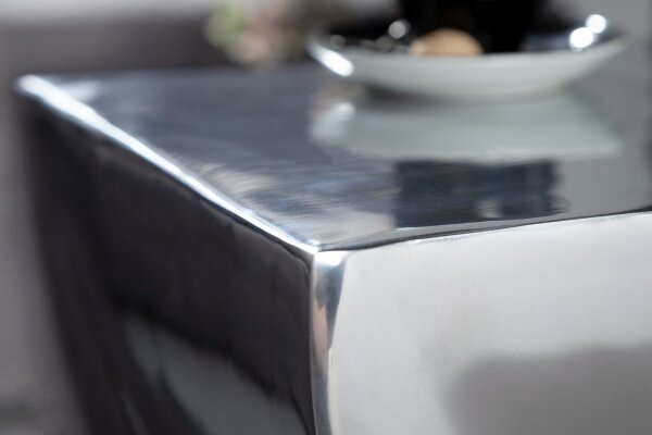 Beistelltisch Metall in Silber 30x30 cm Handarbeit