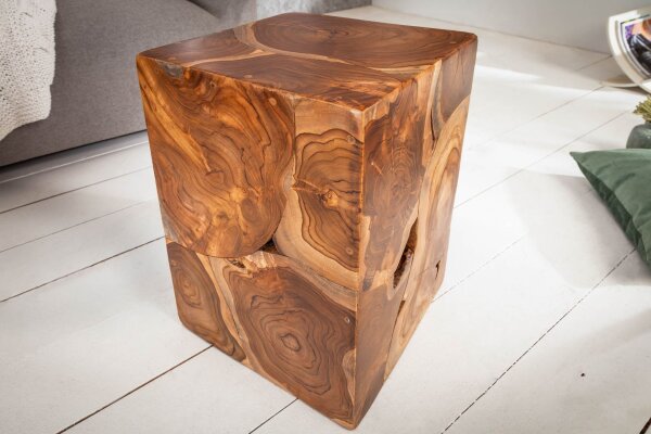 Table dappoint en teck rondelles darbre 30x30 cm artisanales