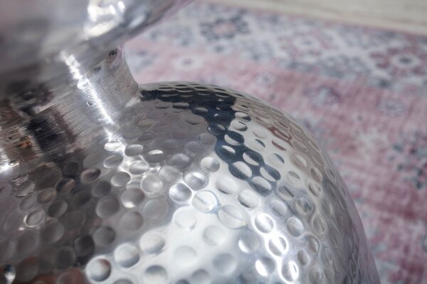 Beistelltisch Metall in Silber 36x36 cm Handarbeit