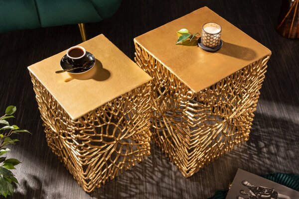 Set de 2 tables dappoint en métal doré fait main