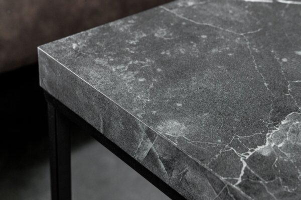 Table dappoint carrée noire 40 x 40 cm aspect marbre