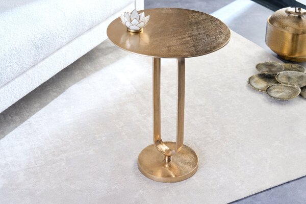 Beistelltisch Metall in Gold 45 x 45 cm Handarbeit