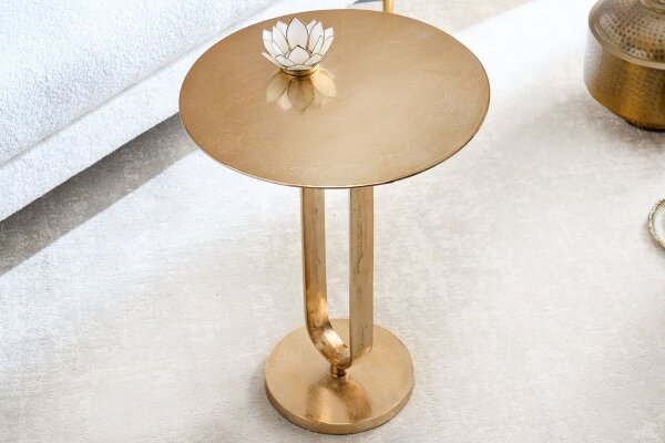 Beistelltisch Metall in Gold 45 x 45 cm Handarbeit
