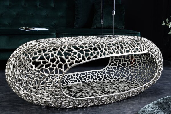 Table basse en métal argenté 119 x 66 cm artisanale