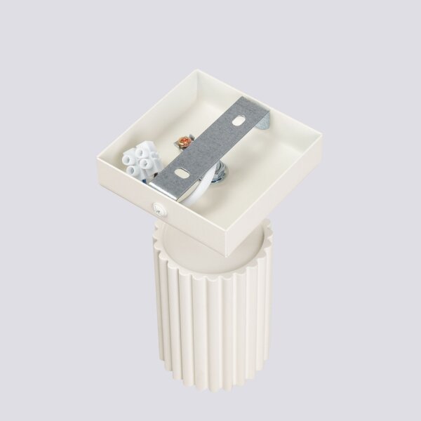 Wandspot GU10 B: 8 cm klein in Creme aus Aluminium