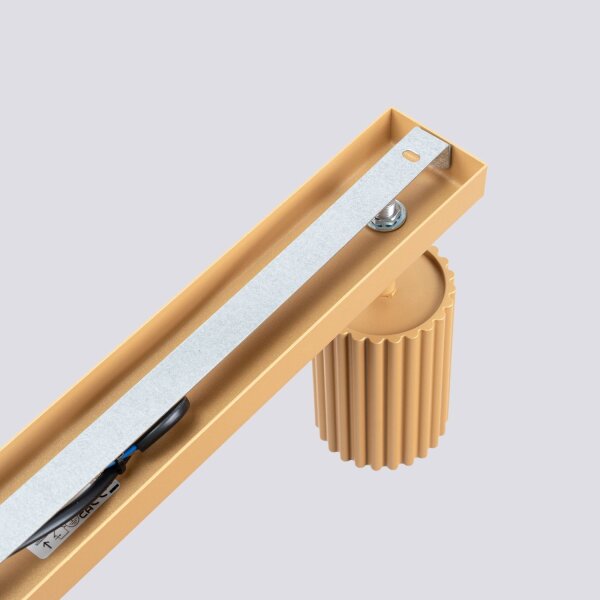 Lampe de plafonnier à 4 flammes 81 cm de long GU10 en aluminium doré