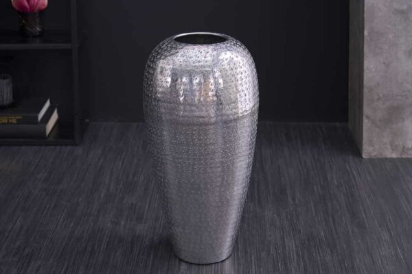 Dekovase Handarbeit H: 50 cm Hammerschlag Unikat in Silber