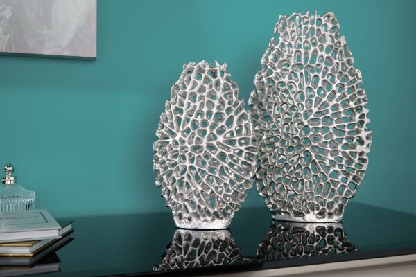 Deko Vase 2er Set Handarbeit aus Metall in Silber