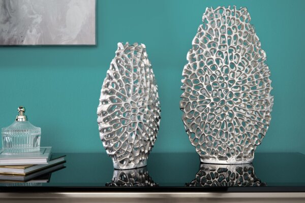 Deko Vase 2er Set Handarbeit aus Metall in Silber