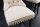 Barhocker mit Lehne in Beige Schwarz Chesterfield Stoff Holz