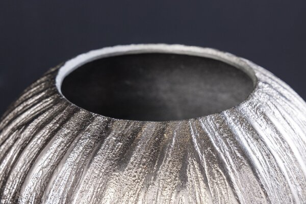 Vase décoratif rond Ø 24 cm en argent fait main martelé pièce unique
