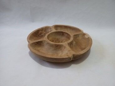 Coupe à goûter en bois de teck L : 40 cm 5 compartiments Unique travail manuel