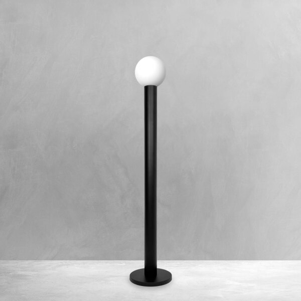 Stehleuchte innen 148 cm Schwarz Weiß Messing Glas Alu E27