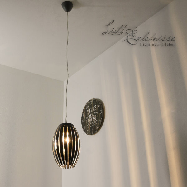 Schwarze Hängeleuchte Design Schirm Esstisch