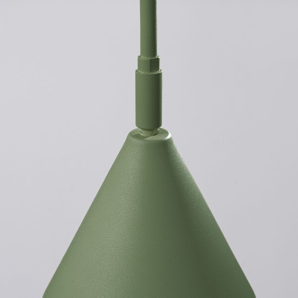 Wandlampe Olivgrün Stahl E14 Schalter Stecker T:61 cm