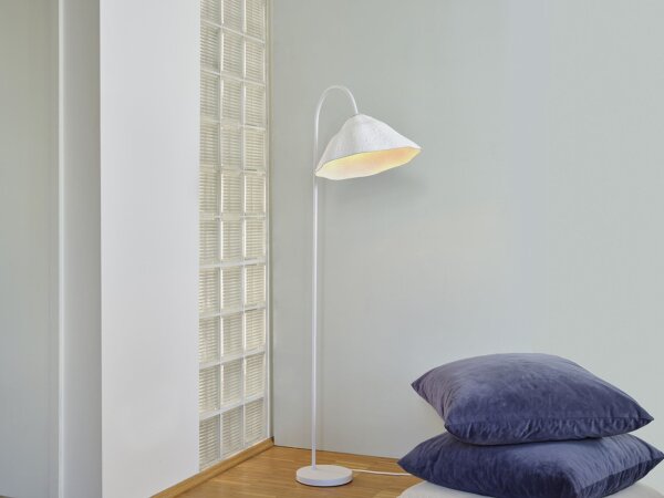 Stehleuchte dimmbar Pappmaché E27 H:153 cm OSRAM