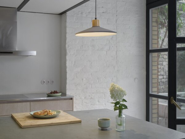 Pendelleuchte Beton Holz E27 L:32 cm rund OSRAM