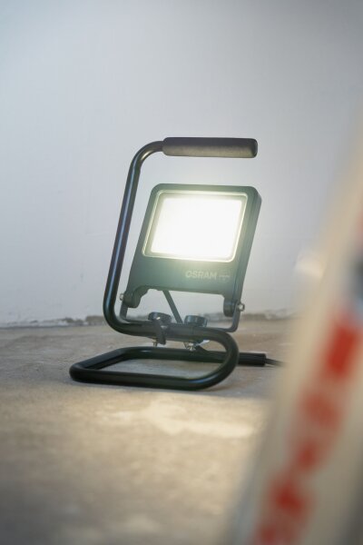 LED Arbeitsleuchte Metall schwenkbar 4000K IP65 OSRAM