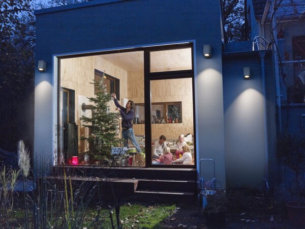 Wandstrahler schwenkbar Silber Alu IP44 GU10 OSRAM