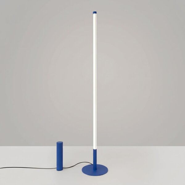 LED Stehlampe Ultramarin dimmbar 4000K Ø3,5 cm H:150 cm