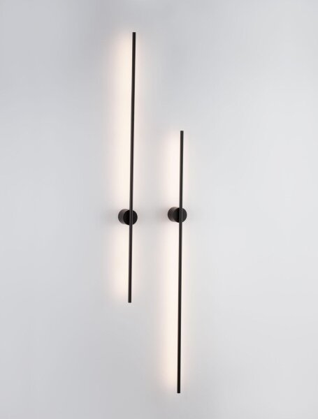 LED Wandleuchte Schwarz 120 cm hoch indirekt warmweiß