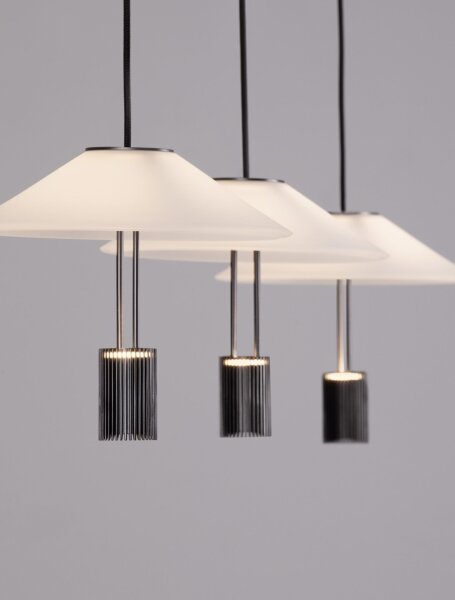 LED Pendelleuchte Up Down 100 cm lang Schwarz Weiß 3 flammig