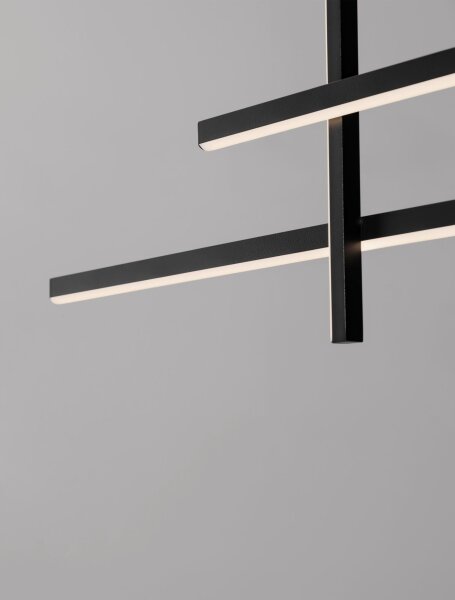 LED Pendelleuchte 120 cm lang Schwarz dimmbar 4 flammig