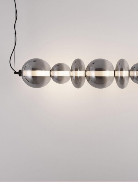 LED Pendelleuchte 117 cm lang Schwarz Grau dimmbar Rauchglas