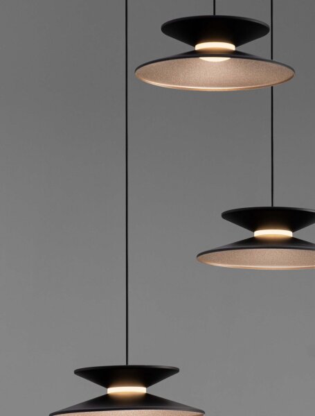 LED Pendelleuchte 42 cm breit in Schwarz Gold dimmbar Modern