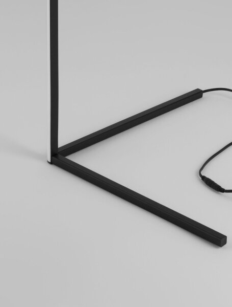 LED Stehleuchte Minimalistisch Schwarz 140 cm dimmbar