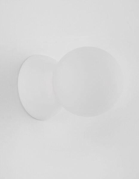 Wandlampe rund G9 10 cm breit Weiß Glas Gips SPENCER Kugel